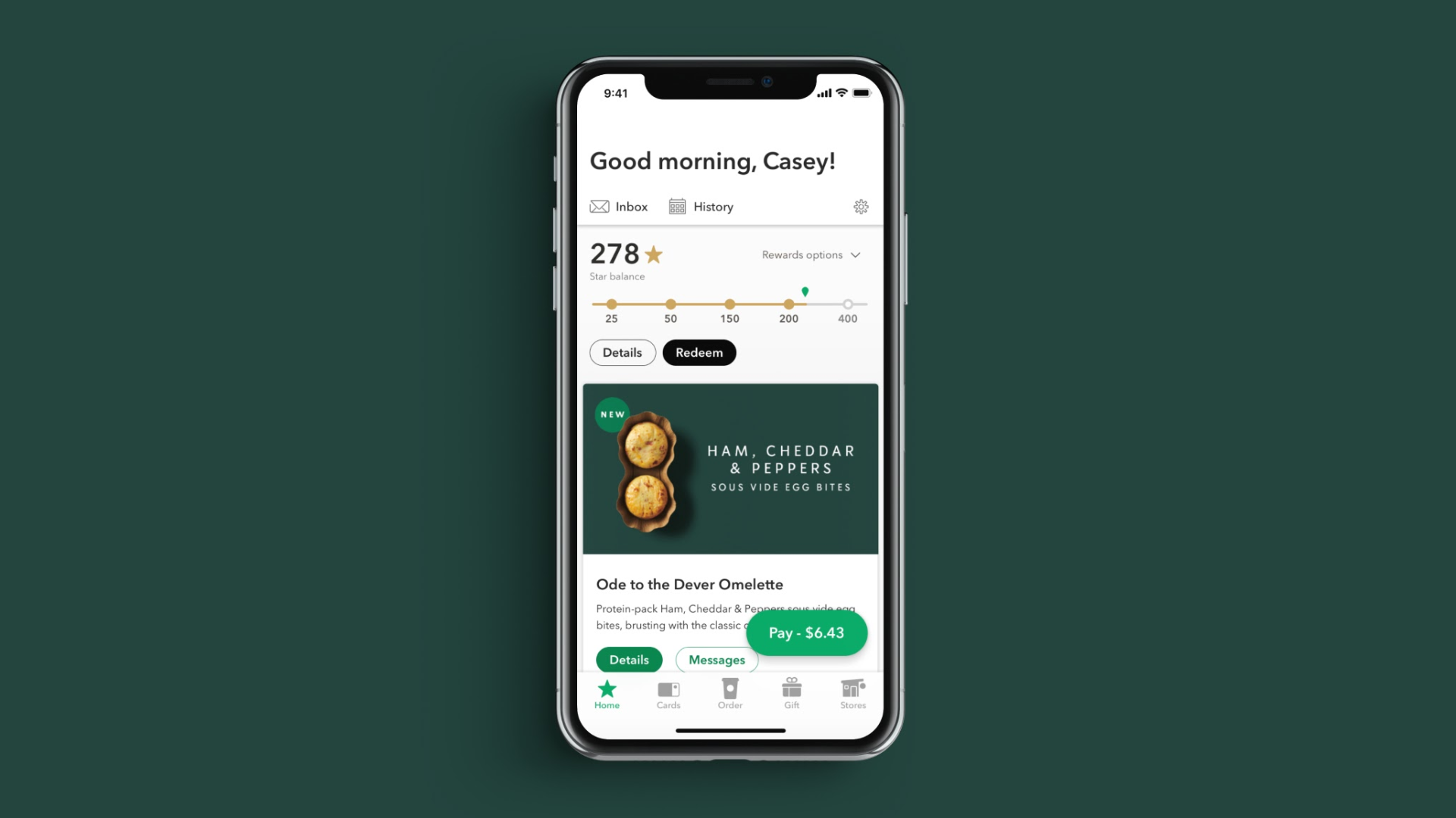  Starbucks sử dụng hệ thống tích điểm để khuyến khích khách hàng mua hàng thường xuyên hơn.